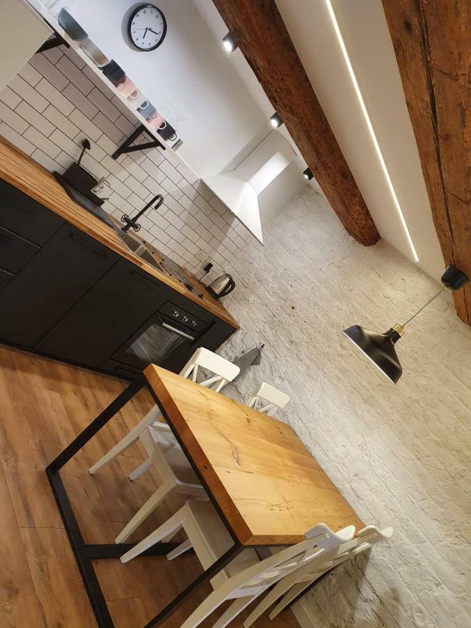 Na Starowce Apartment *