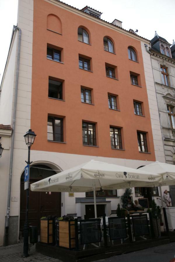 Na Starowce Apartment